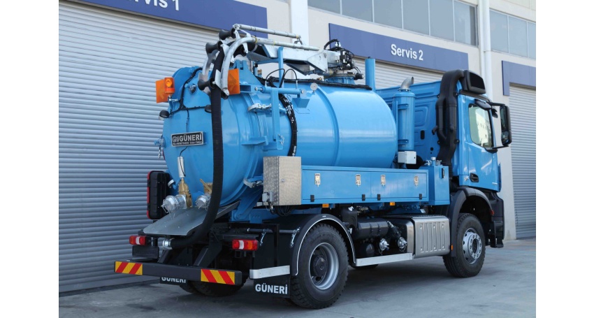 Vacuum Tanker