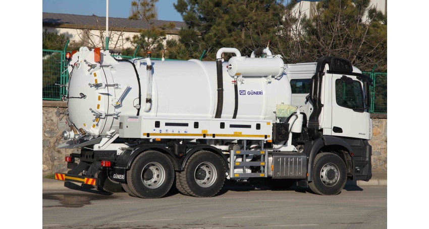 Vacuum Tanker